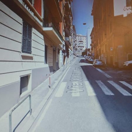 Casa Vacanze Tita La Tua Base Per Visitare Il Mare Delle Cinque Terre Lägenhet La Spezia Exteriör bild