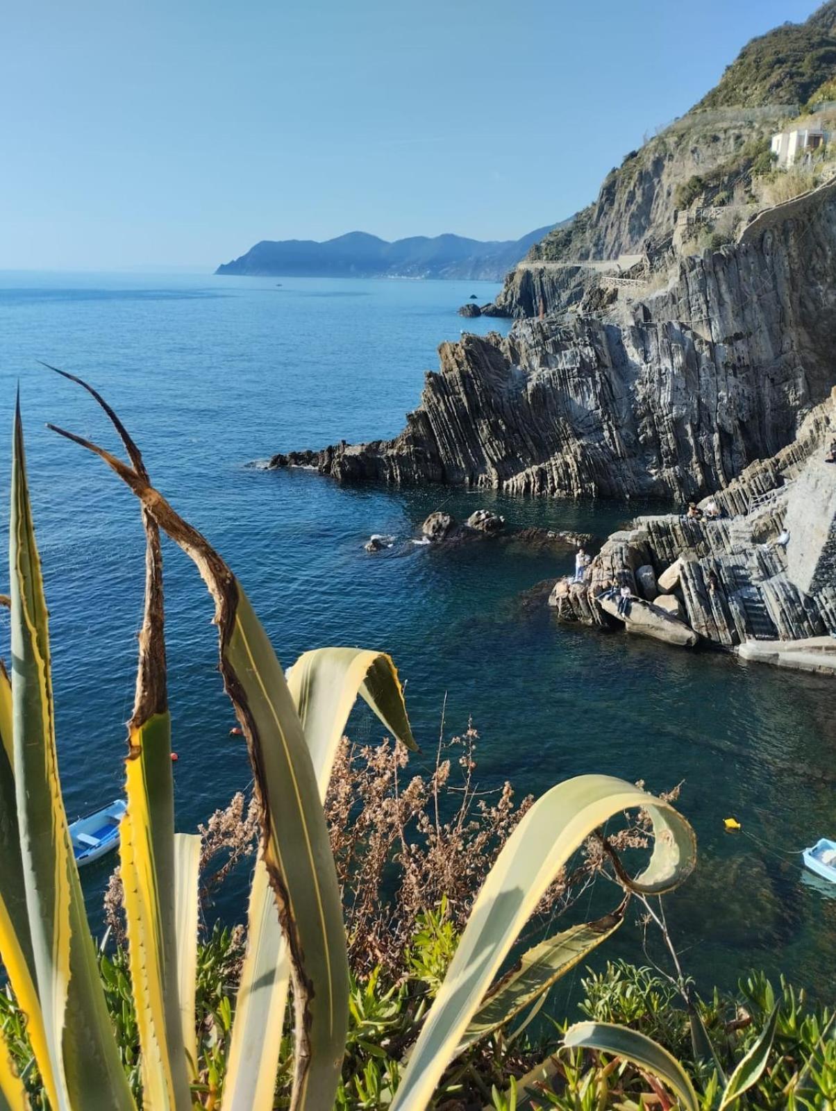 Casa Vacanze Tita La Tua Base Per Visitare Il Mare Delle Cinque Terre Lägenhet La Spezia Exteriör bild