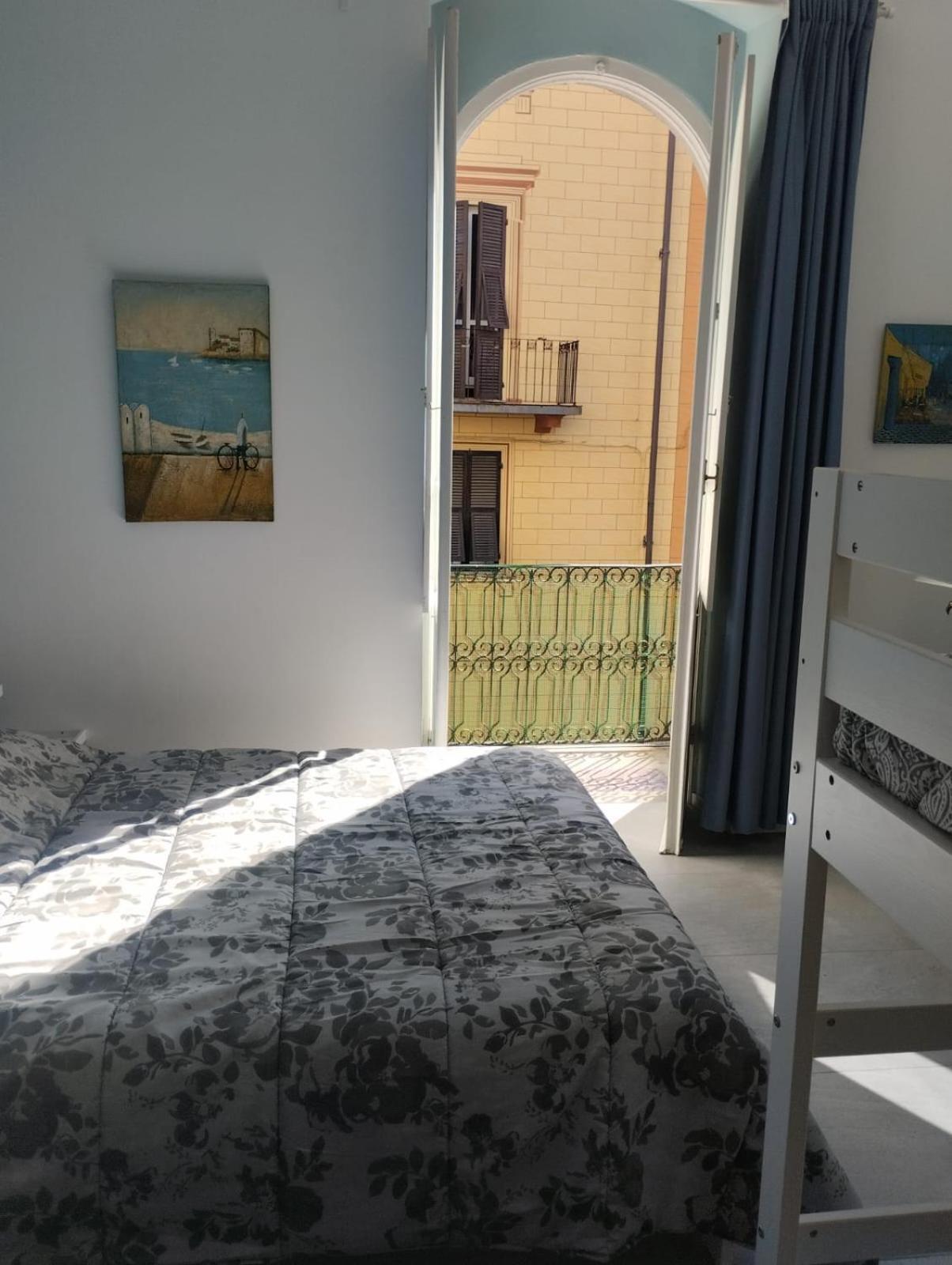 Casa Vacanze Tita La Tua Base Per Visitare Il Mare Delle Cinque Terre Lägenhet La Spezia Exteriör bild