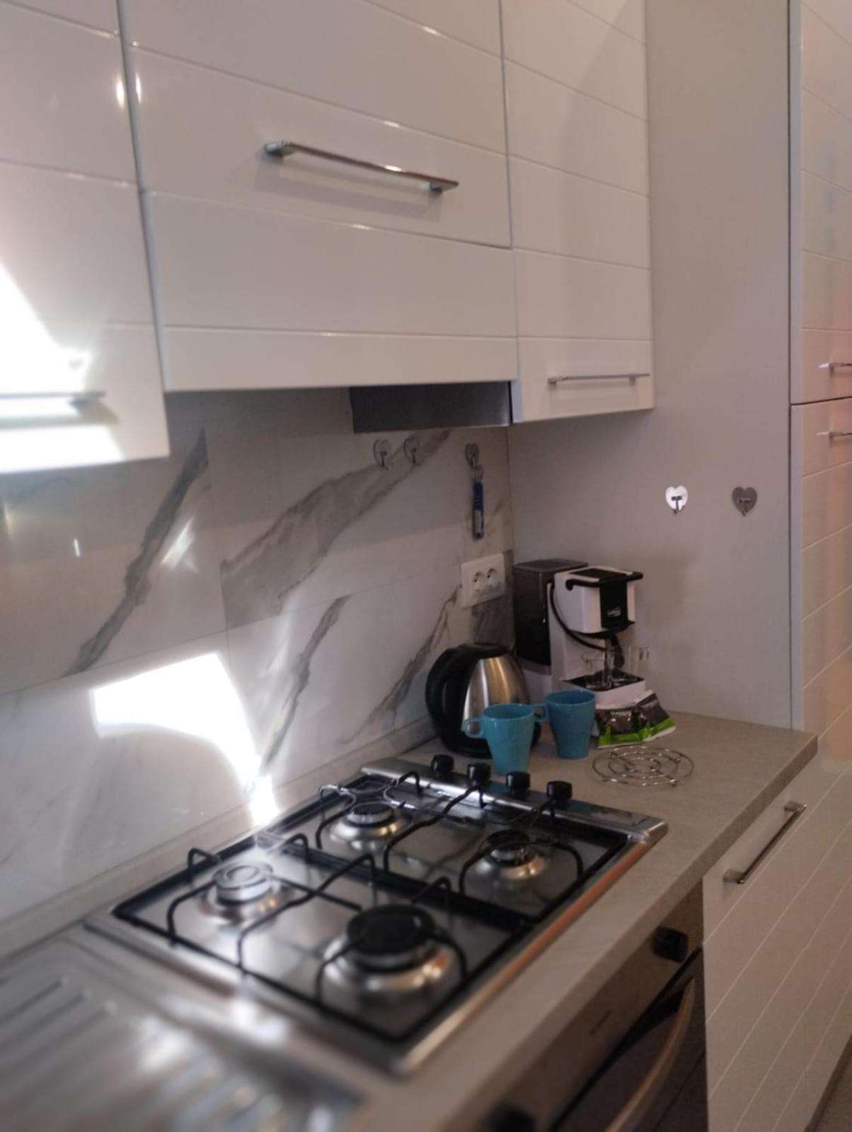 Casa Vacanze Tita La Tua Base Per Visitare Il Mare Delle Cinque Terre Lägenhet La Spezia Exteriör bild